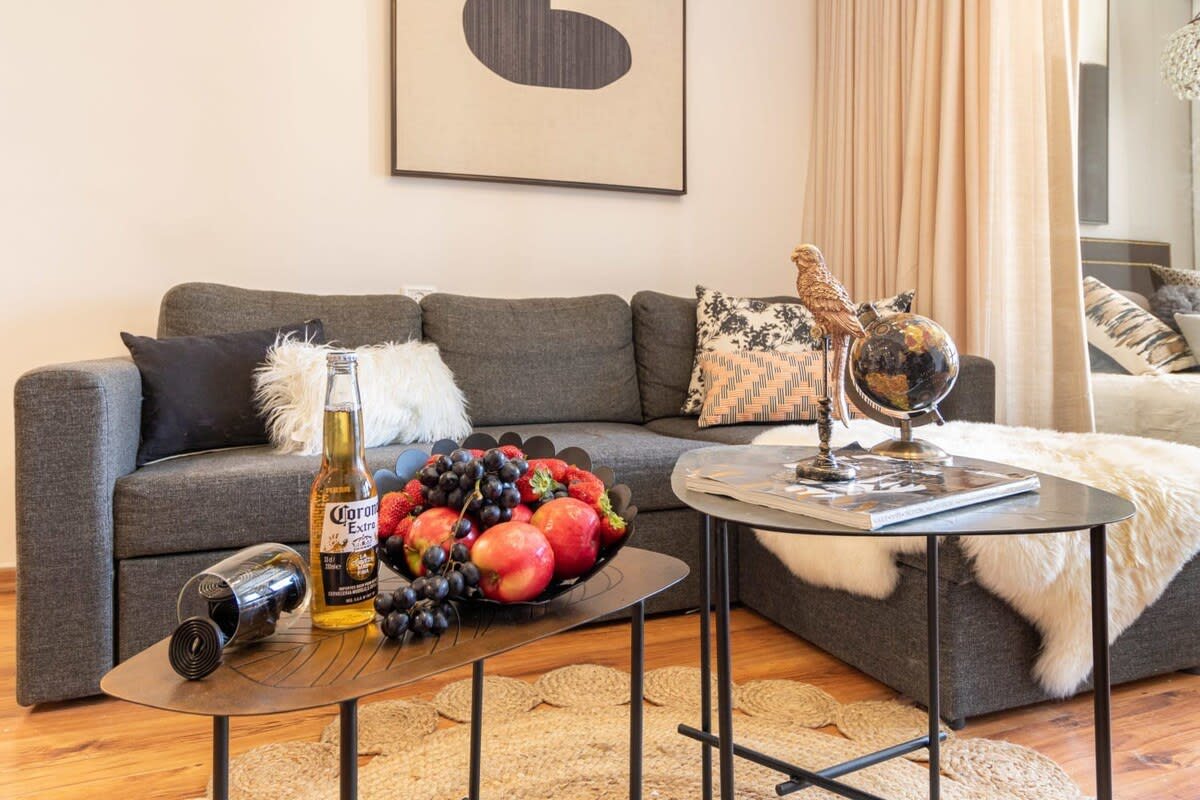 dnbl22unzvuvu1yiojtt